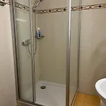 7 Min Walking From Gare Apartamento