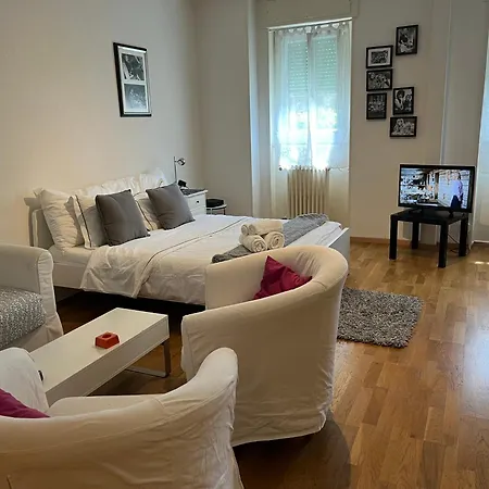 7 Min Walking From Gare Apartment *