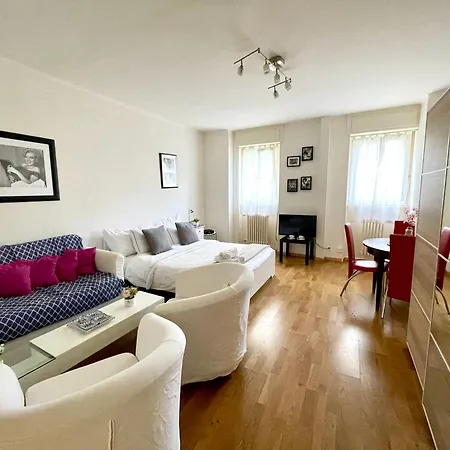 7 Min Walking From Gare Daire *