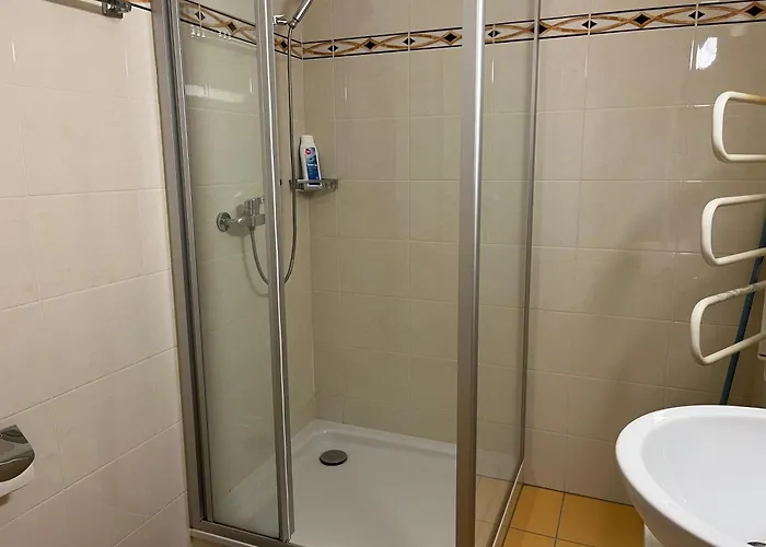 7 Min Walking From Gare Apartamento